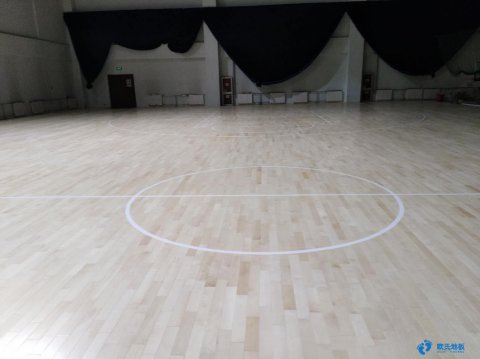 涿州體育館運(yùn)動木地板價(jià)格
