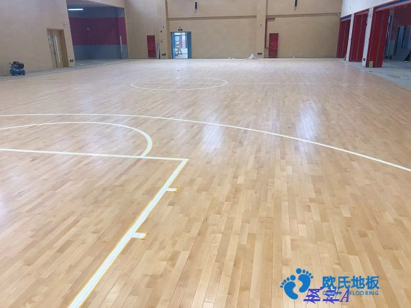 楓木一級籃球木地板，22厚雙層龍骨結(jié)構(gòu)運動木地板